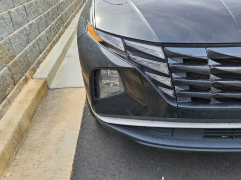 More photos of 2022 Hyundai Tucson Hybrid Blue at ALM Hyundai Macon, GA