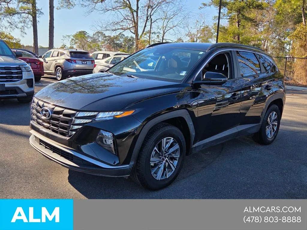 Black 2022 Hyundai Tucson Hybrid Blue for sale in Macon, GA