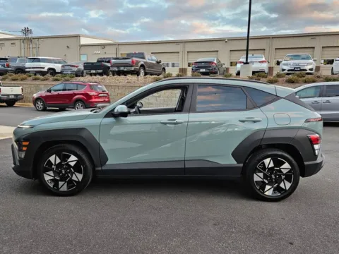 More photos of 2024 Hyundai Kona SEL at ALM Hyundai Macon, GA