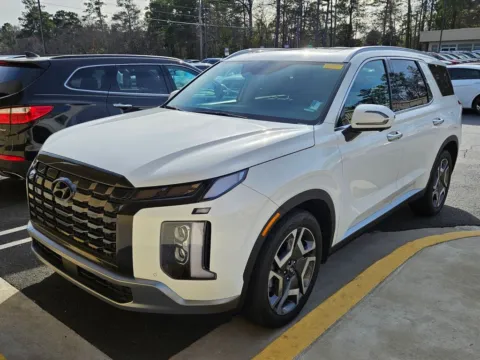 Another view of 2024 Hyundai Palisade SEL for sale in Macon, GA at ALM Hyundai Macon