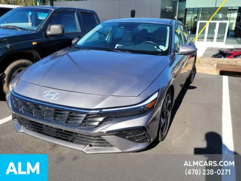 Another view of 2025 Hyundai Elantra Limited for sale in Macon, GA at ALM Hyundai Macon