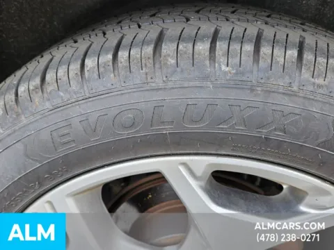 More photos of 2018 Subaru Forester 2.5i Touring at ALM Hyundai Macon, GA