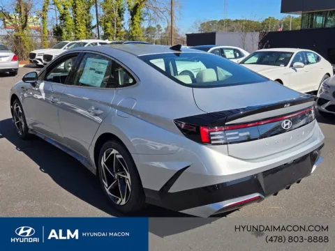 More photos of 2026 Hyundai Sonata SEL Sport at ALM Hyundai Macon, GA