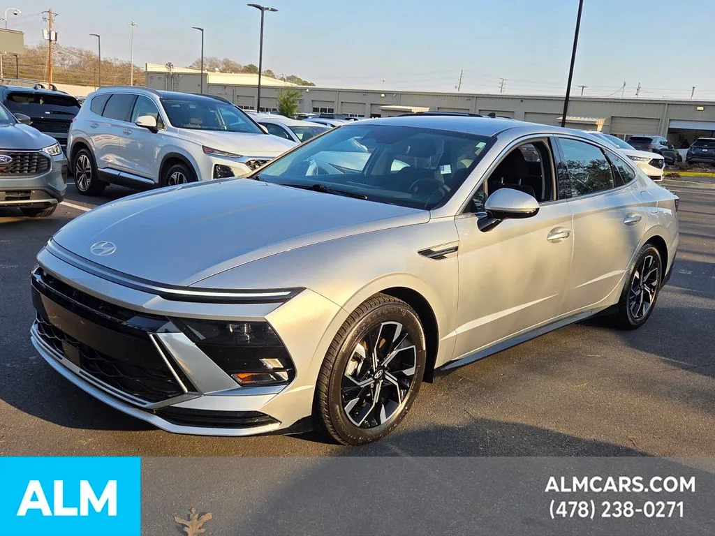 Silver 2024 Hyundai Sonata SEL for sale in Macon, GA