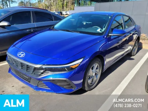 Blue 2024 Hyundai Elantra SE for sale in Macon, GA