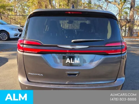 More photos of 2023 Chrysler Pacifica Touring L at ALM Hyundai Macon, GA