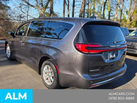 More photos of 2023 Chrysler Pacifica Touring L at ALM Hyundai Macon, GA