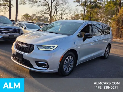 Silver 2024 Chrysler Pacifica Hybrid Select for sale in Macon, GA