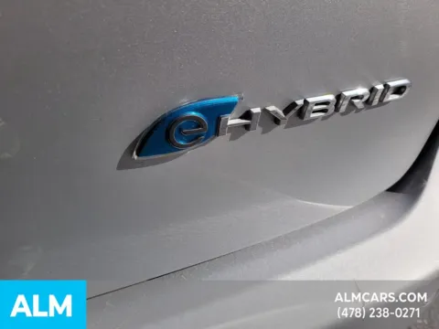 More photos of 2024 Chrysler Pacifica Hybrid Select at ALM Hyundai Macon, GA