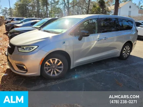 Silver 2024 Chrysler Pacifica Hybrid Select for sale in Macon, GA