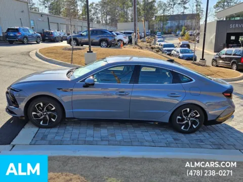Another view of 2024 Hyundai Sonata SEL for sale in Macon, GA at ALM Hyundai Macon