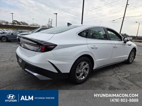 More photos of 2025 Hyundai Sonata SE at ALM Hyundai Macon, GA