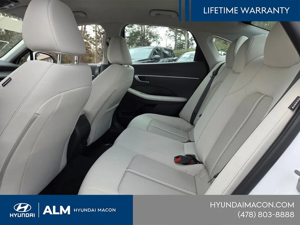 2025 Hyundai Sonata SE - Photo 12