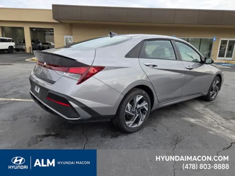 More photos of 2025 Hyundai Elantra SEL Sport at ALM Hyundai Macon, GA