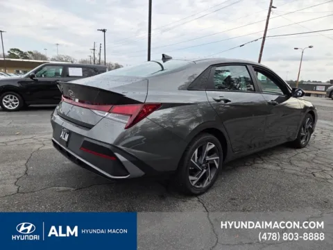 More photos of 2025 Hyundai Elantra SEL Sport at ALM Hyundai Macon, GA