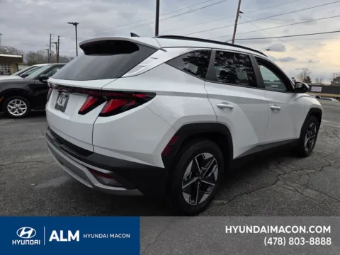 More photos of 2025 Hyundai Tucson SEL at ALM Hyundai Macon, GA