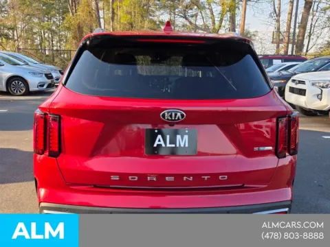 More photos of 2021 Kia Sorento Hybrid S at ALM Hyundai Macon, GA