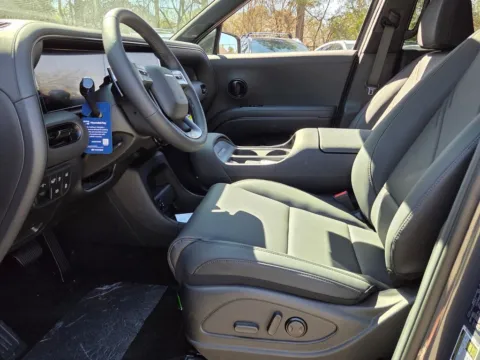 More photos of 2026 Hyundai Palisade XRT Pro at ALM Hyundai Macon, GA