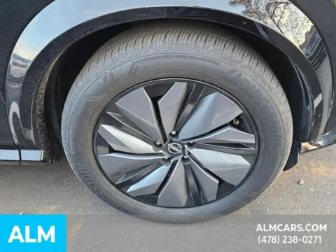 More photos of 2023 Nissan Ariya VENTURE+ at ALM Hyundai Macon, GA