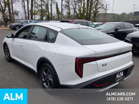 More photos of 2025 Kia K4 LXS at ALM Hyundai Macon, GA
