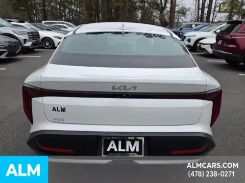 More photos of 2025 Kia K4 LXS at ALM Hyundai Macon, GA