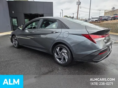 More photos of 2025 Hyundai Elantra SEL Sport at ALM Hyundai Macon, GA