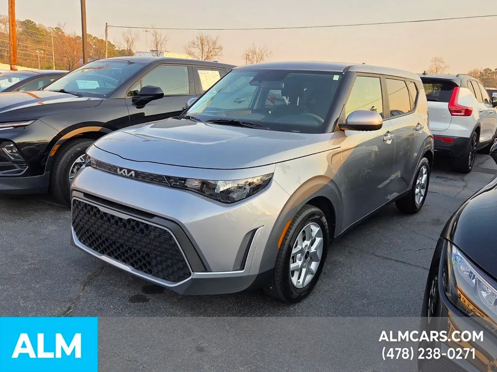 Gray 2025 Kia Soul LX for sale in Macon, GA