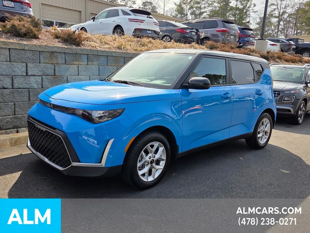 Blue 2025 Kia Soul S for sale in Macon, GA