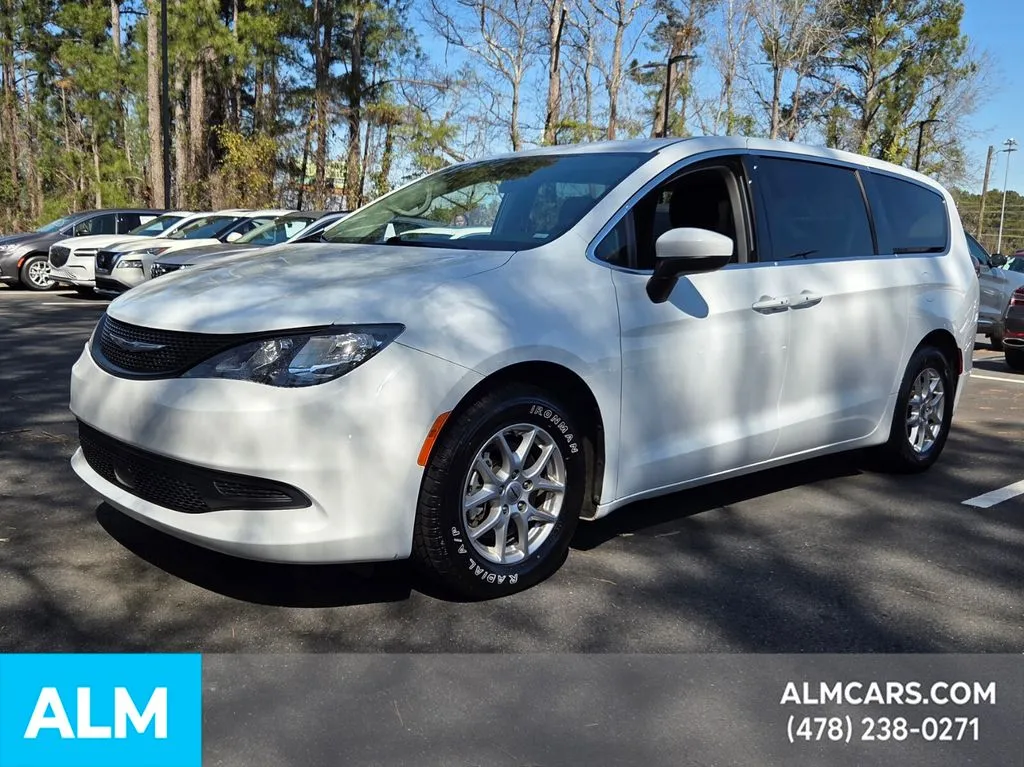 White 2022 Chrysler Voyager LX for sale in Macon, GA