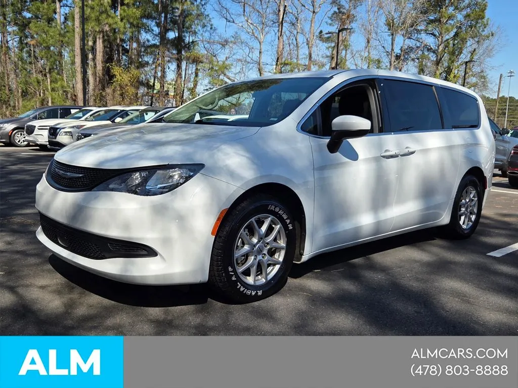 White 2022 Chrysler Voyager LX for sale in Macon, GA