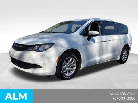 White 2022 Chrysler Voyager LX for sale in Macon, GA