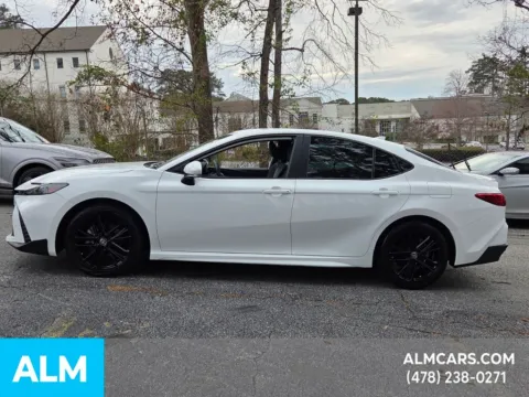 Another view of 2025 Toyota Camry SE for sale in Macon, GA at ALM Hyundai Macon
