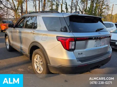 More photos of 2025 Ford Explorer Active at ALM Hyundai Macon, GA