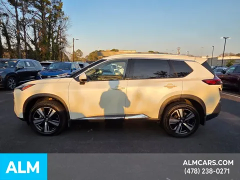 Another view of 2021 Nissan Rogue Platinum for sale in Macon, GA at ALM Hyundai Macon