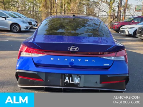 More photos of 2024 Hyundai Elantra Hybrid Limited at ALM Hyundai Macon, GA