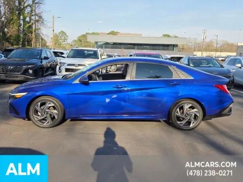 Another view of 2024 Hyundai Elantra Hybrid Limited for sale in Macon, GA at ALM Hyundai Macon