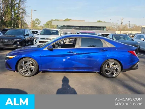 Another view of 2024 Hyundai Elantra Hybrid Limited for sale in Macon, GA at ALM Hyundai Macon