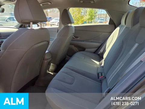 More photos of 2025 Hyundai Elantra SEL Sport at ALM Hyundai Macon, GA