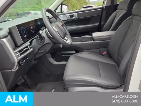 More photos of 2026 Hyundai Santa Fe SEL at ALM Hyundai Macon, GA