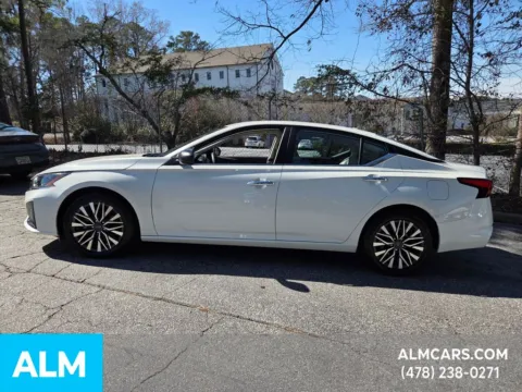 Another view of 2025 Nissan Altima 2.5 SV for sale in Macon, GA at ALM Hyundai Macon