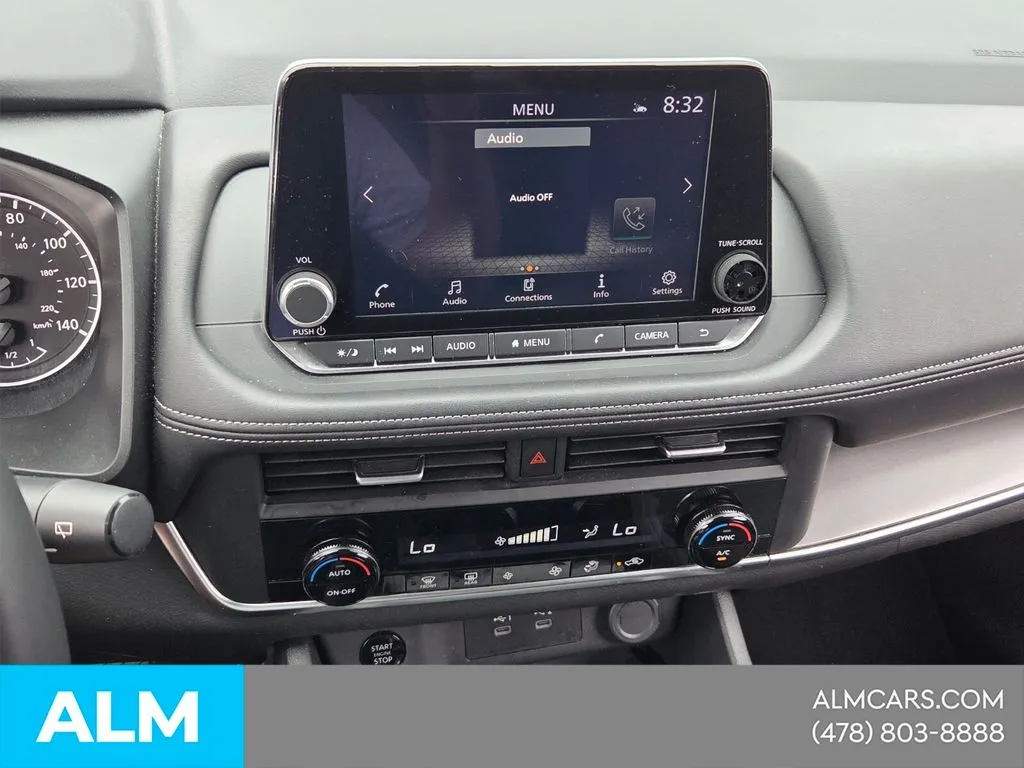 2025 Nissan Rogue SV - Photo 20