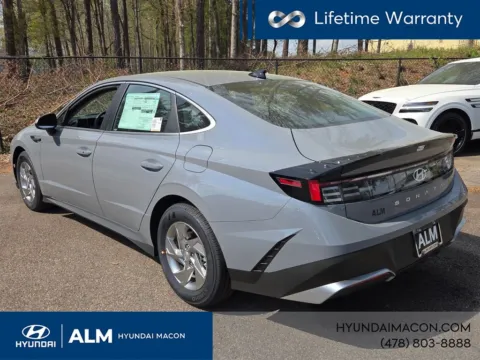 More photos of 2026 Hyundai Sonata SE at ALM Hyundai Macon, GA