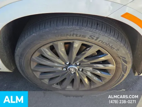 More photos of 2024 Hyundai Palisade Calligraphy Night Edition at ALM Hyundai Macon, GA