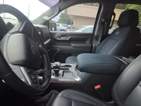 More photos of 2023 Chevrolet Silverado 1500 RST at ALM Hyundai Macon, GA
