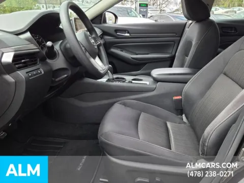 Another view of 2025 Nissan Altima 2.5 SV for sale in Macon, GA at ALM Hyundai Macon