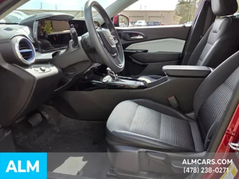 Another view of 2025 Chevrolet Trax LT for sale in Macon, GA at ALM Hyundai Macon