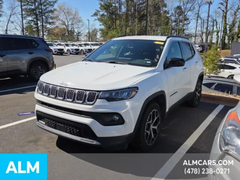White 2024 Jeep Compass Latitude for sale in Macon, GA