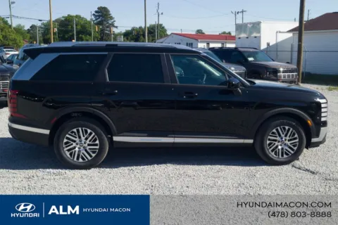More photos of 2026 Hyundai Palisade SEL at ALM Hyundai Macon, GA