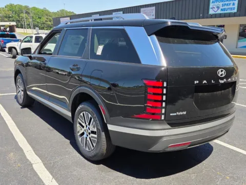More photos of 2026 Hyundai Palisade Hybrid Blue SEL at ALM Hyundai Macon, GA