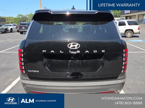 More photos of 2026 Hyundai Palisade Hybrid Blue SEL at ALM Hyundai Macon, GA